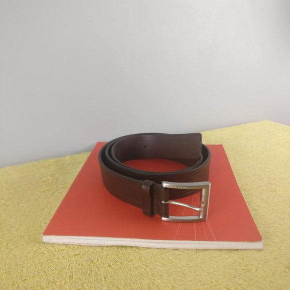 HUGO BOSS Leather Belt, 100%Leather, Leather Upper Leather Lining 44" Long - Picture 2 of 10